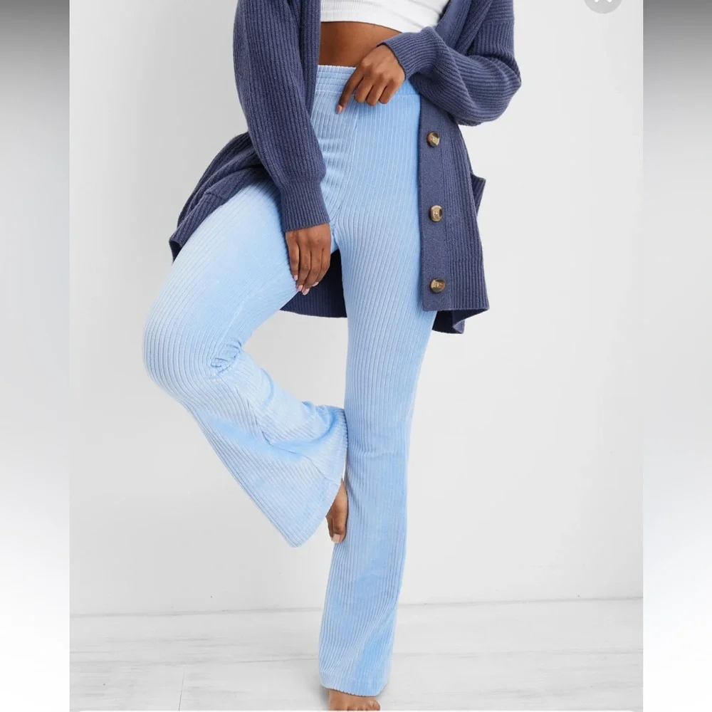 Aerie Groove-On Velour High Waisted Flare Pant - Picture 5 of 5